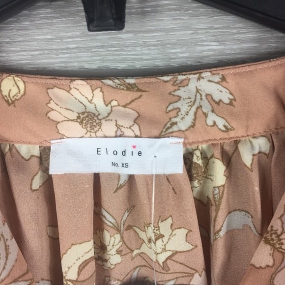 Elodie Drape Front Surplice Blouse - Picture 5 of 7